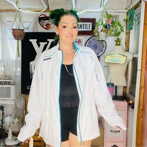 White Utility Jacket Tennis Relaxed Fit and Weather-Resistant Fabric Size Large